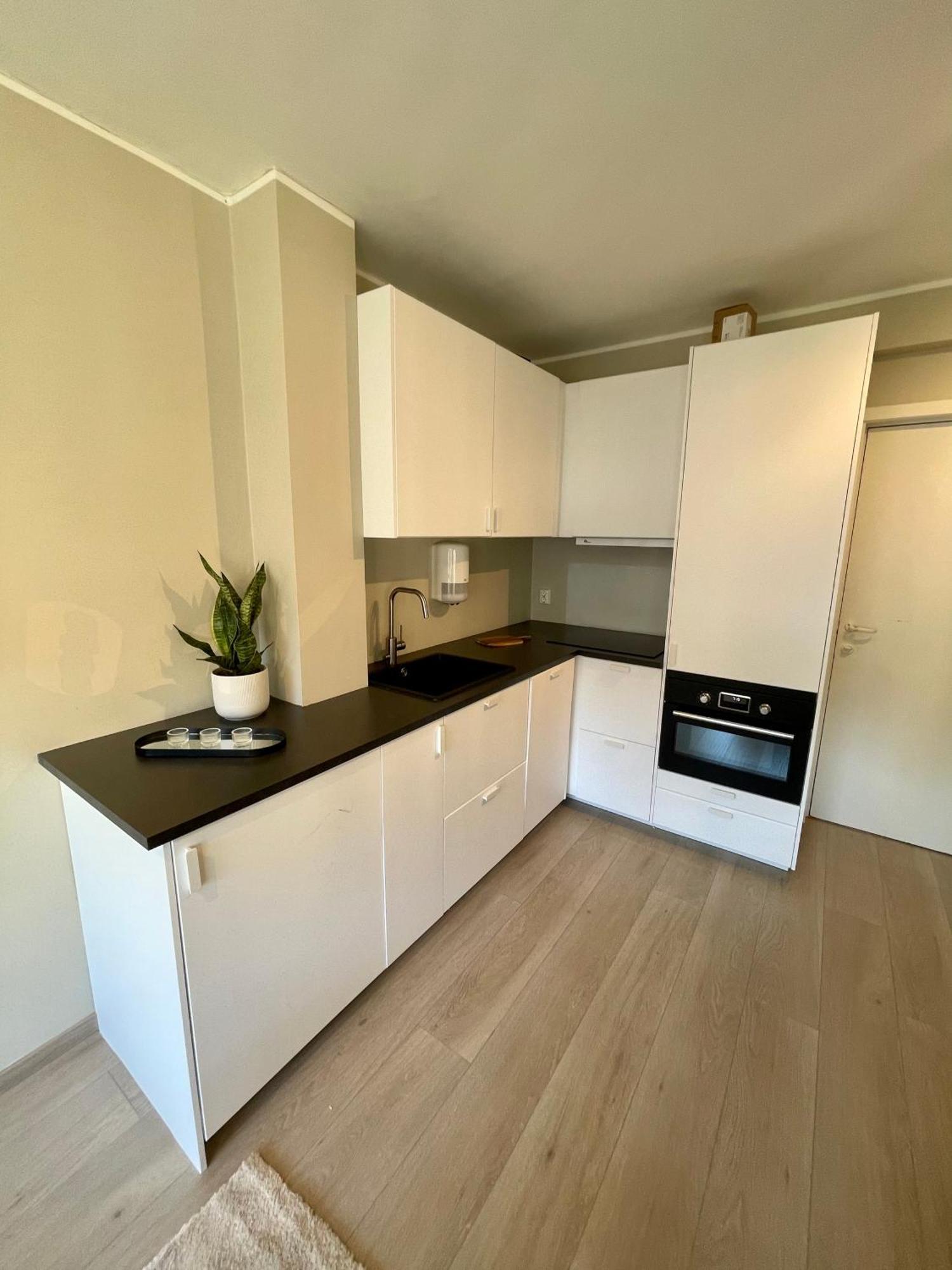 Modern Apartment Only 5 Minutes From City Centre Bergen Exterior photo